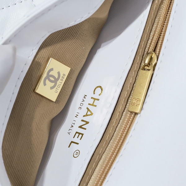 シャネルバッグ全体デザイン